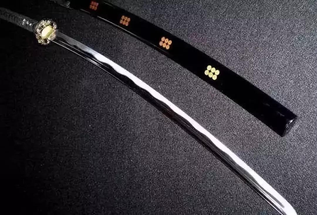 中国宝刀vs日本武士刀